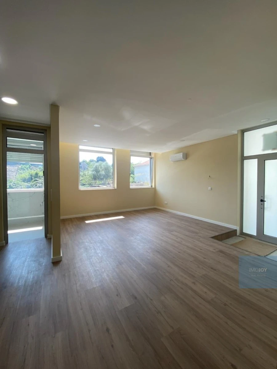 Apartamento T1 para Venda em Ermesinde Foto 4