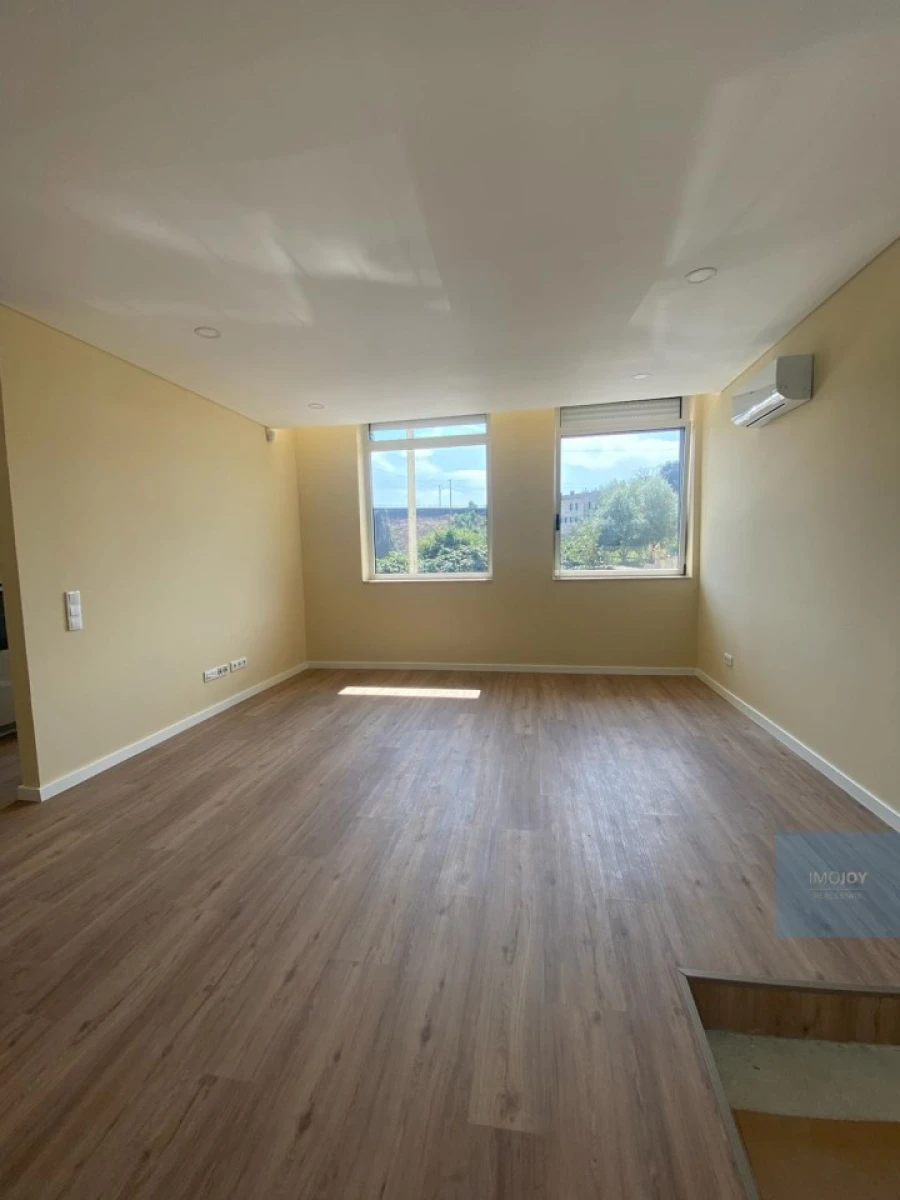 Apartamento T1 para Venda em Ermesinde Foto 7