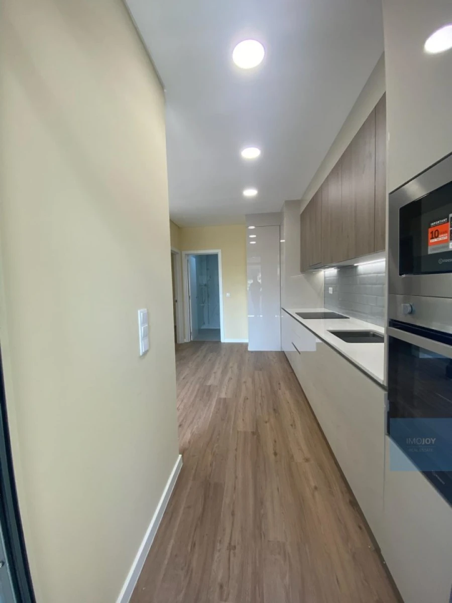 Apartamento T1 para Venda em Ermesinde Foto 10