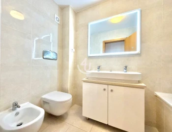 Apartamento T3 para Venda em Alcobaça e Vestiaria