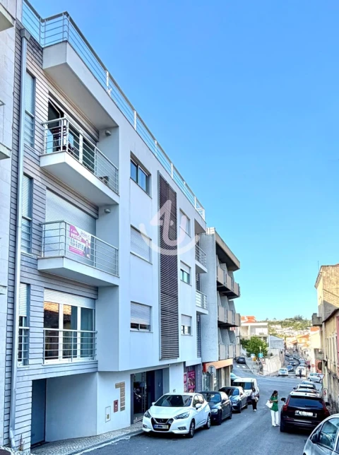 Apartamento T3 para Venda em Alcobaça e Vestiaria