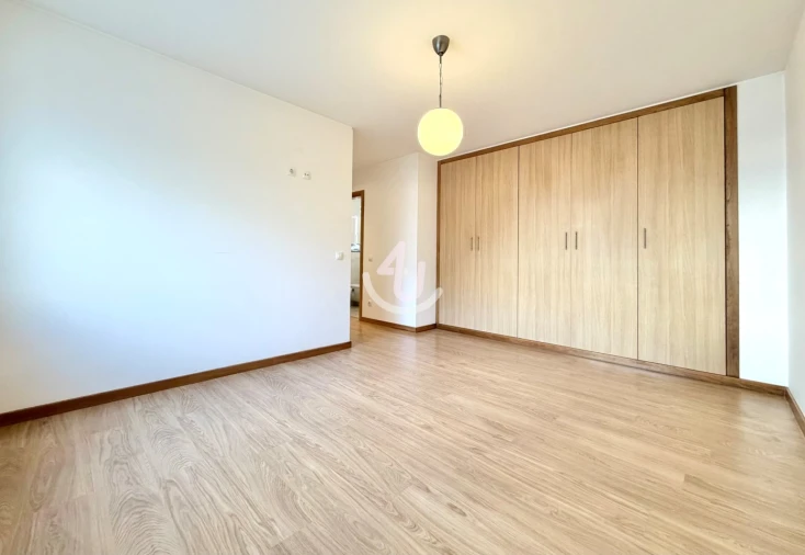 Apartamento T3 para Venda em Alcobaça e Vestiaria Foto 30