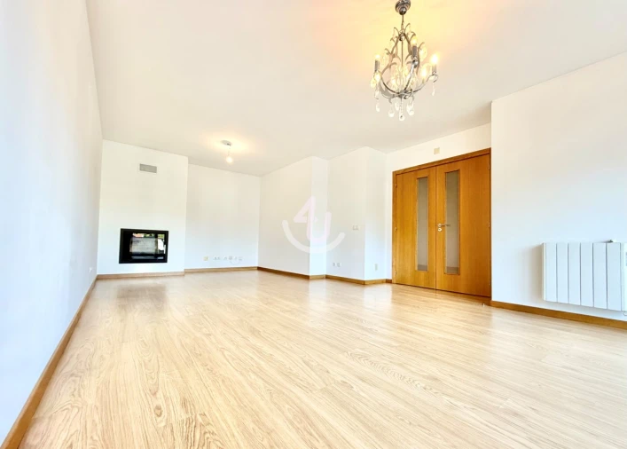 Apartamento T3 para Venda em Alcobaça e Vestiaria Foto 12