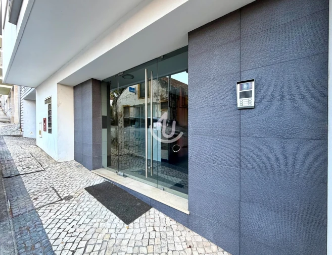 Apartamento T3 para Venda em Alcobaça e Vestiaria Foto 2