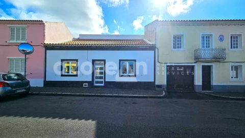 Moradia T5 para Venda em Ribeira Grande (Conceição)
