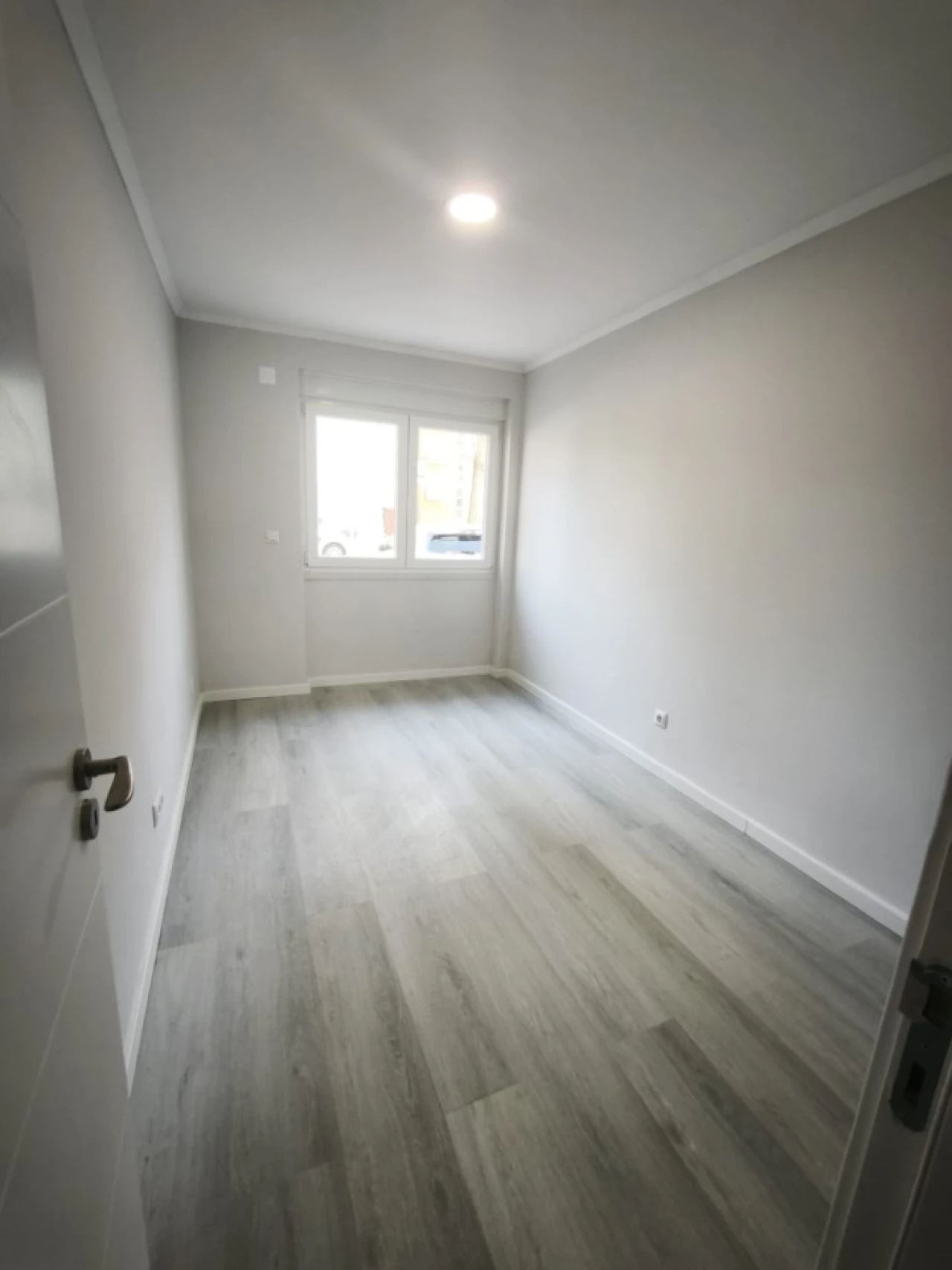 Apartamento T2 para Venda em Benfica Foto 3