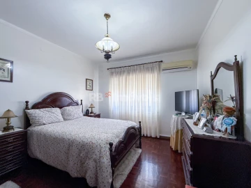 Apartamento T3 para Venda em São João Baptista