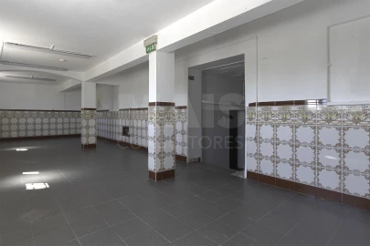 Loja para Venda em Samora Correia