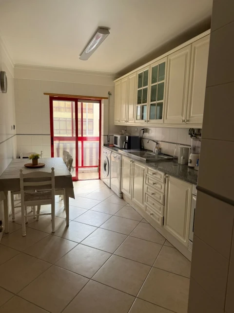 Apartamento T2 para Venda em Póvoa de Santa Iria e Forte da Casa