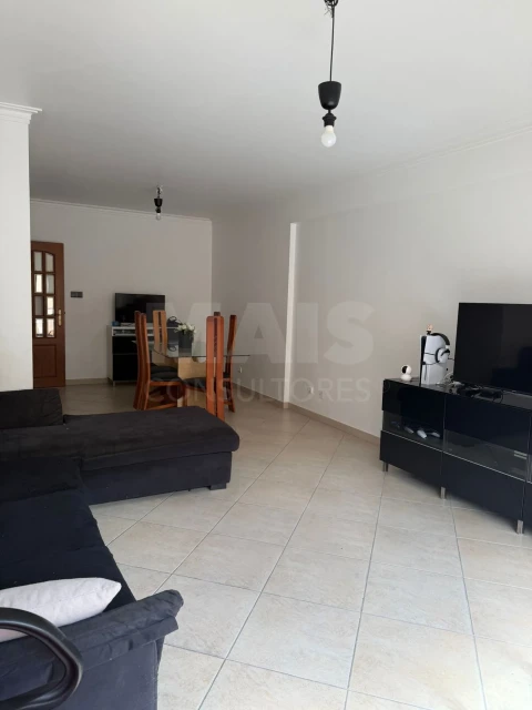 Apartamento T2 para Venda em Póvoa de Santa Iria e Forte da Casa