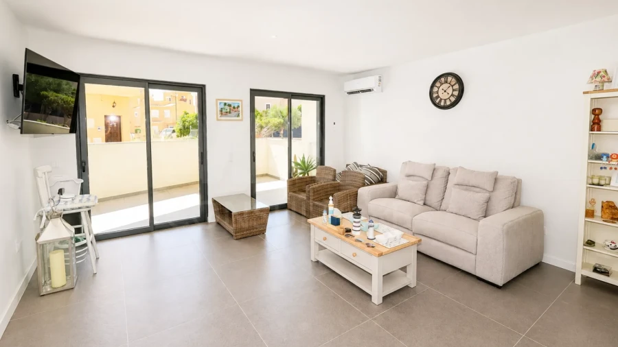 Apartamento T1 para Venda em Ferragudo
