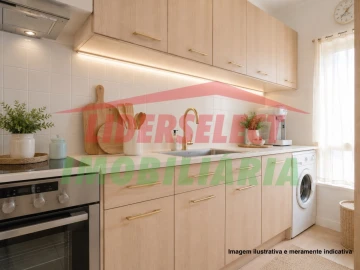 Apartamento T2 para Venda em Silveira