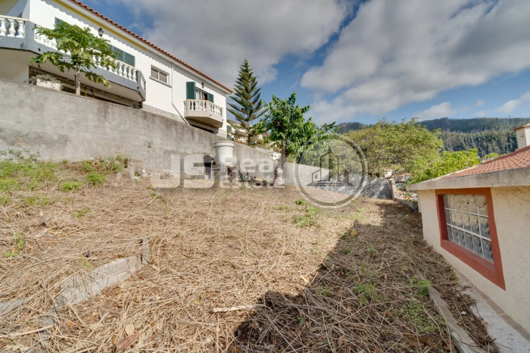 Moradia T2 para Venda em Santo Antonio Foto 38