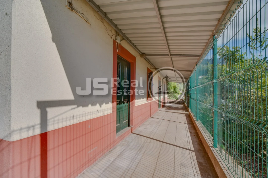 Moradia T2 para Venda em Santo Antonio Foto 12