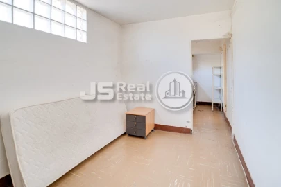 Moradia T2 para Venda em Santo Antonio