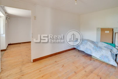 Moradia T2 para Venda em Santo Antonio