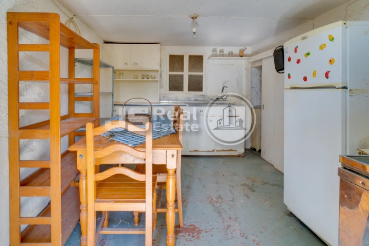 Moradia T2 para Venda em Santo Antonio Foto 14