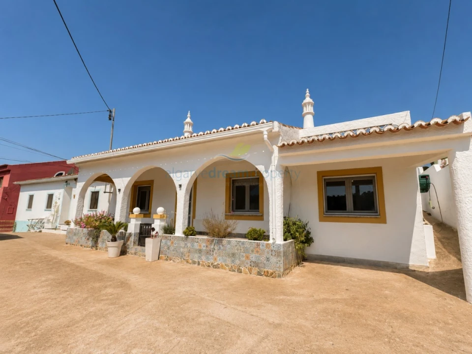 Moradia T3 para Venda em Silves Foto 32