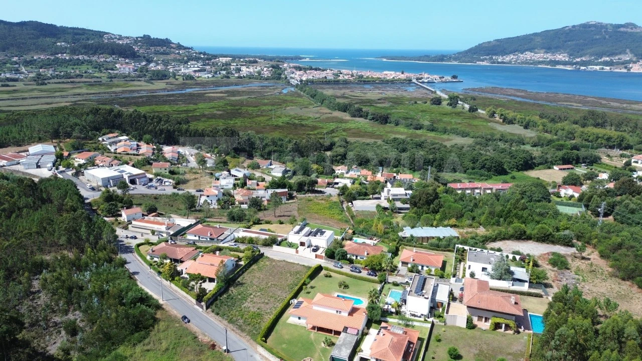 Terreno para Venda em Seixas Foto 6