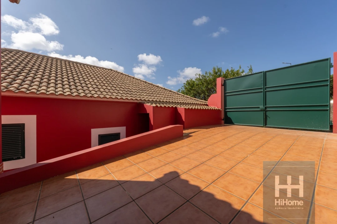 Moradia T3 para Venda em Porto Santo Foto 40