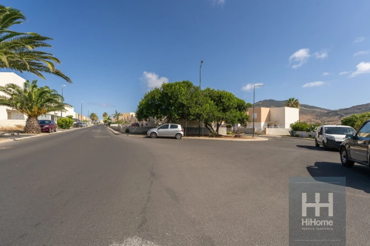 Moradia T3 para Venda em Porto Santo Foto 52