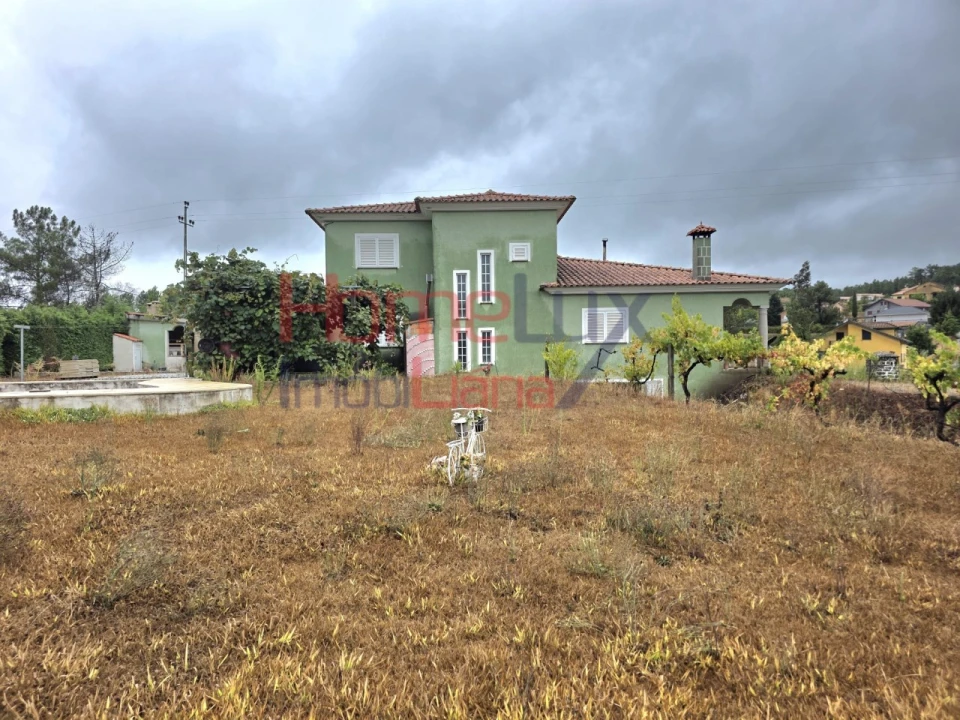 Moradia T5 para Venda em Mões Foto 8