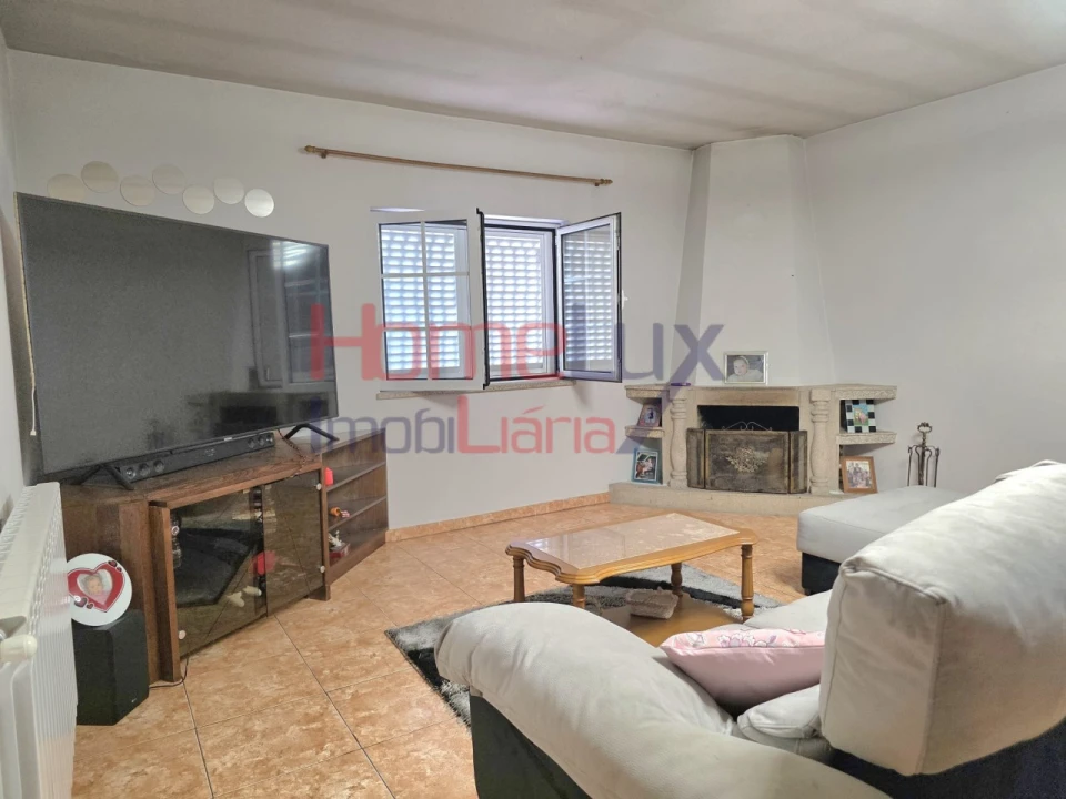 Moradia T5 para Venda em Mões Foto 20