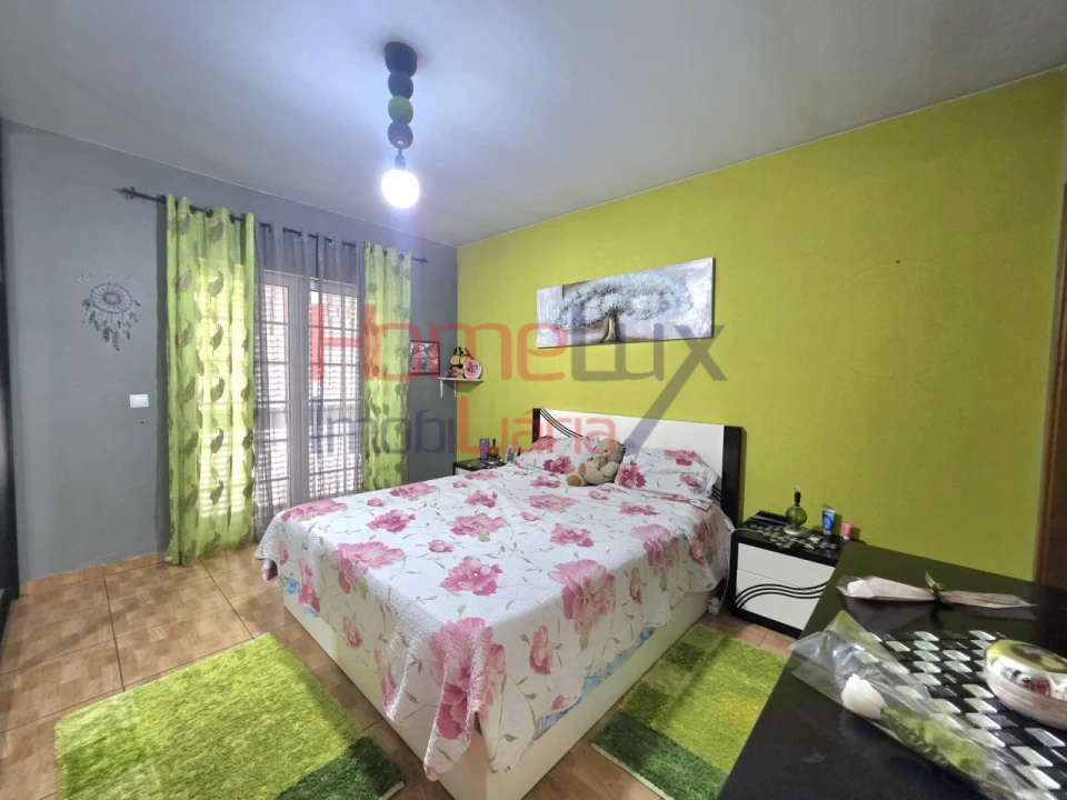 Moradia T5 para Venda em Mões Foto 36