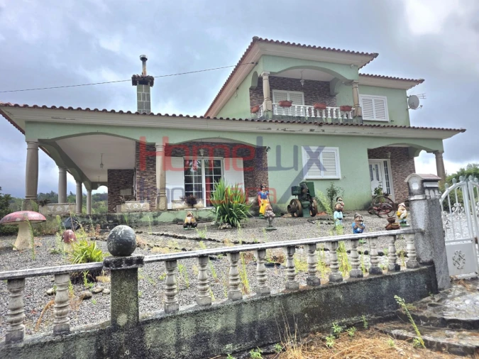 Moradia T5 para Venda em Mões Foto 4