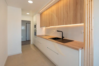 Apartamento T3 para Venda em Corroios