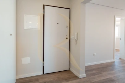 Apartamento T3 para Venda em Corroios