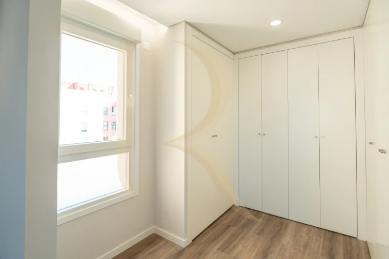 Apartamento T3 para Venda em Corroios Foto 17