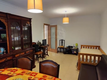 Apartamento T1 para Arrendamento em Portimão
