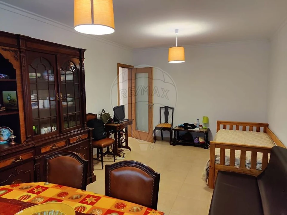 Apartamento T1 para Arrendamento em Portimão Foto 2