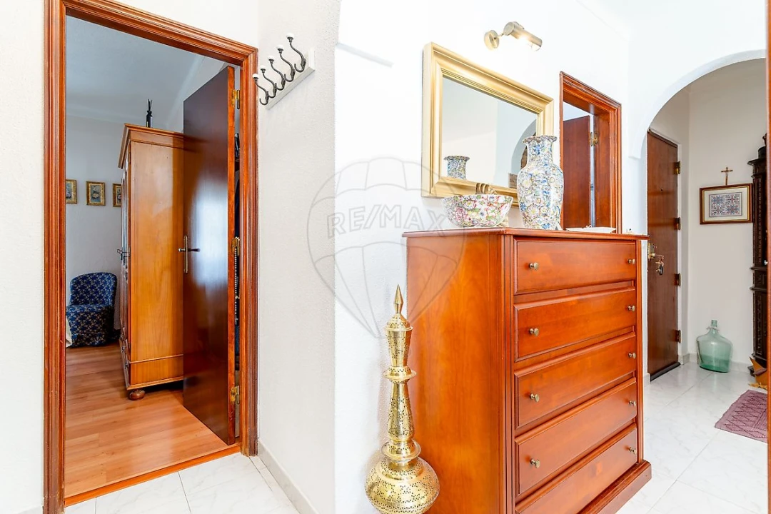 Apartamento T2 para Venda em Quinta do Conde Foto 12