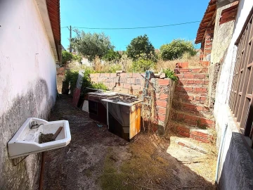 Moradia T5 para Venda em Alcanede