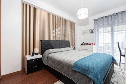 Apartamento T2 para Venda em Alverca do Ribatejo e Sobralinho