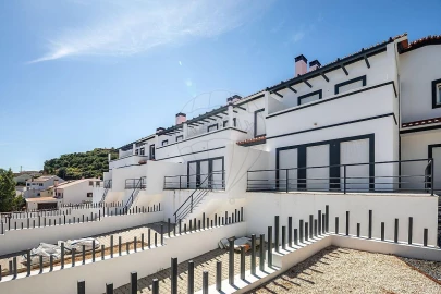 Moradia T4 para Venda em Alenquer (Santo Estêvão e Triana)