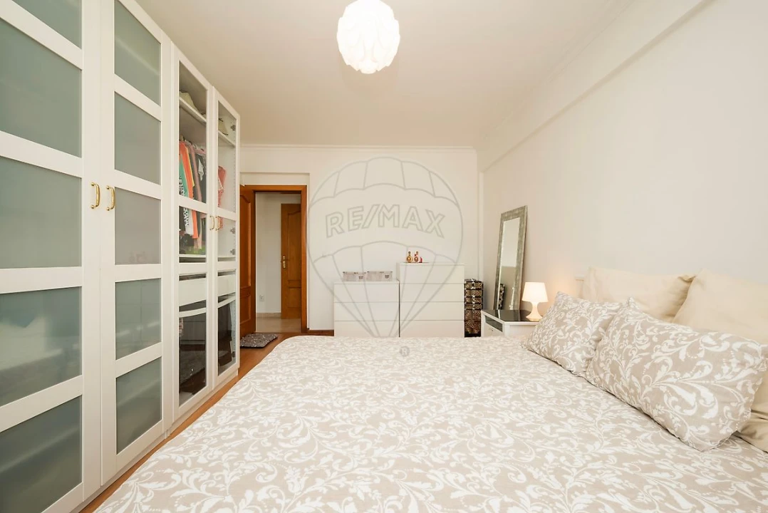 Apartamento T3 para Venda em Quinta do Conde Foto 14