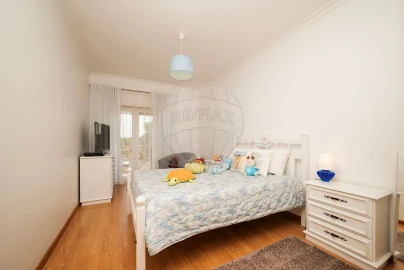 Apartamento T3 para Venda em Quinta do Conde