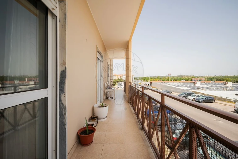 Apartamento T3 para Venda em Quinta do Conde Foto 15
