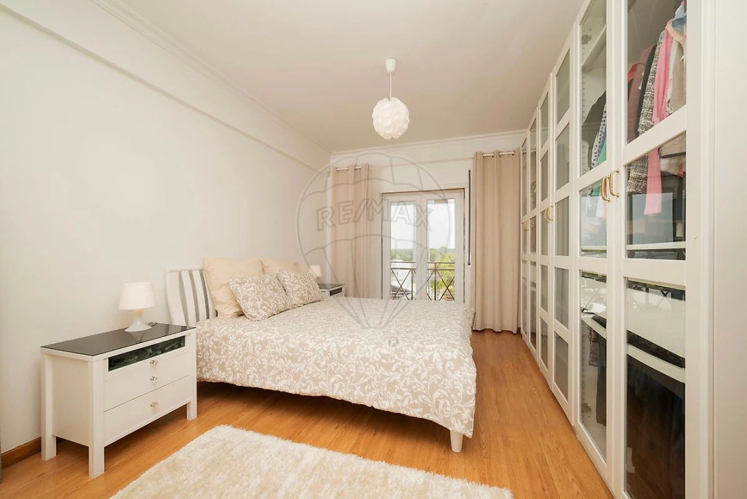 Apartamento T3 para Venda em Quinta do Conde Foto 13