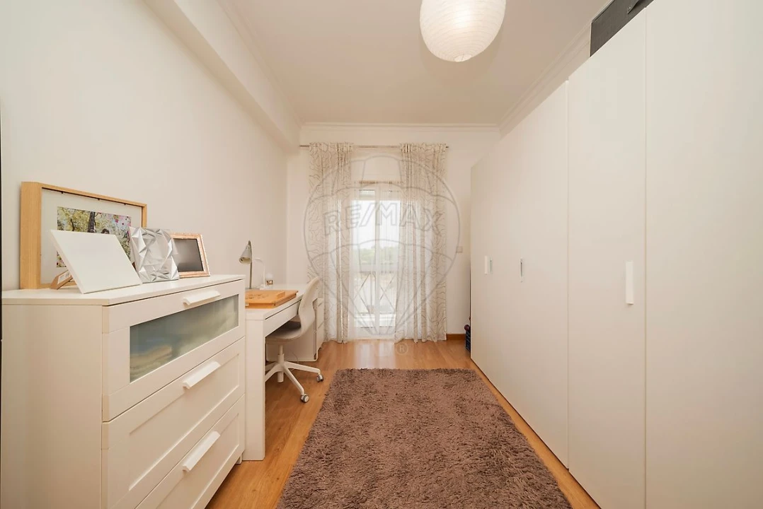 Apartamento T3 para Venda em Quinta do Conde Foto 5