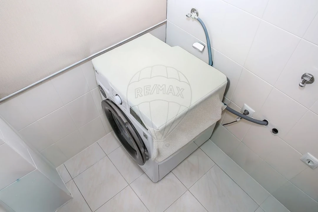 Apartamento T3 para Venda em Castanheira do Ribatejo e Cachoeiras Foto 10