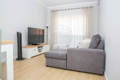 Apartamento T3 para Venda em Castanheira do Ribatejo e Cachoeiras
