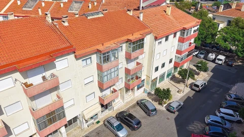 Apartamento T3 para Venda em Castanheira do Ribatejo e Cachoeiras