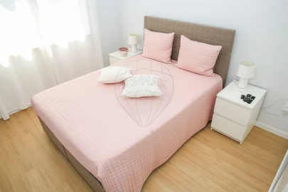 Apartamento T3 para Venda em Castanheira do Ribatejo e Cachoeiras