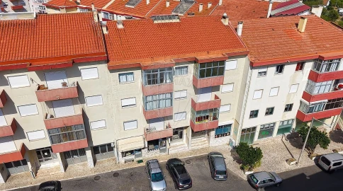 Apartamento T3 para Venda em Castanheira do Ribatejo e Cachoeiras