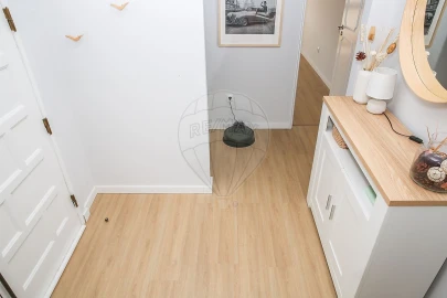 Apartamento T3 para Venda em Castanheira do Ribatejo e Cachoeiras