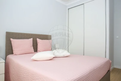 Apartamento T3 para Venda em Castanheira do Ribatejo e Cachoeiras